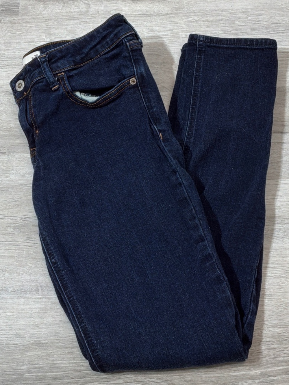 EUC Hollister Stretch Dark Wash Skinny Jeans Size 7R (28x31)
